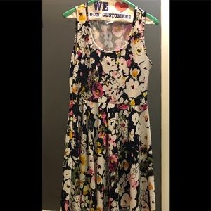 Woman’s Dress🌸🌼